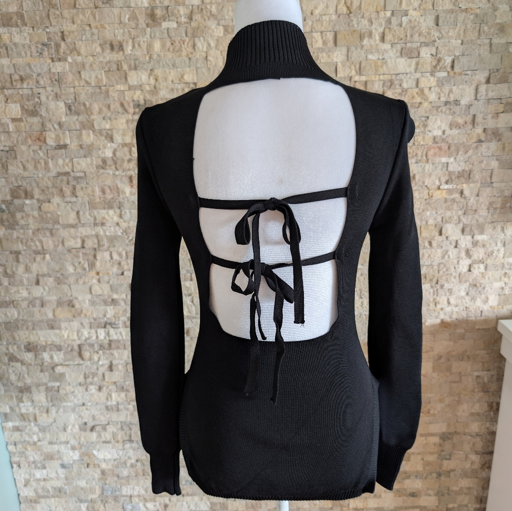 Black Ribbed Knit Backless Alt Fashion Long Sleeve Edgy Goth Sweater Top Size S